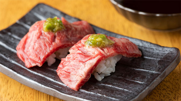 お肉と合わせる自家製タレやご飯もこだわり